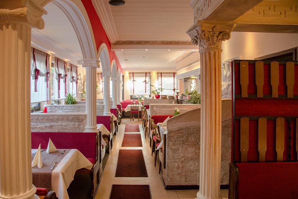 Montana Hotel Oberasbach Eksteriør billede